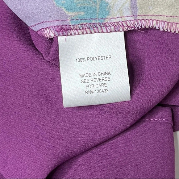 ModCloth Purple Floral “Podcast Co-Host” Blouse Size 1X - Picture 14 of 15